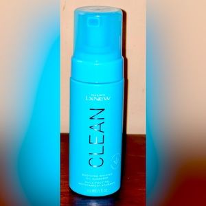 Isa Knox LXNEW Clean Soothing Whipped Oil Cleanser (expires 05/2024)